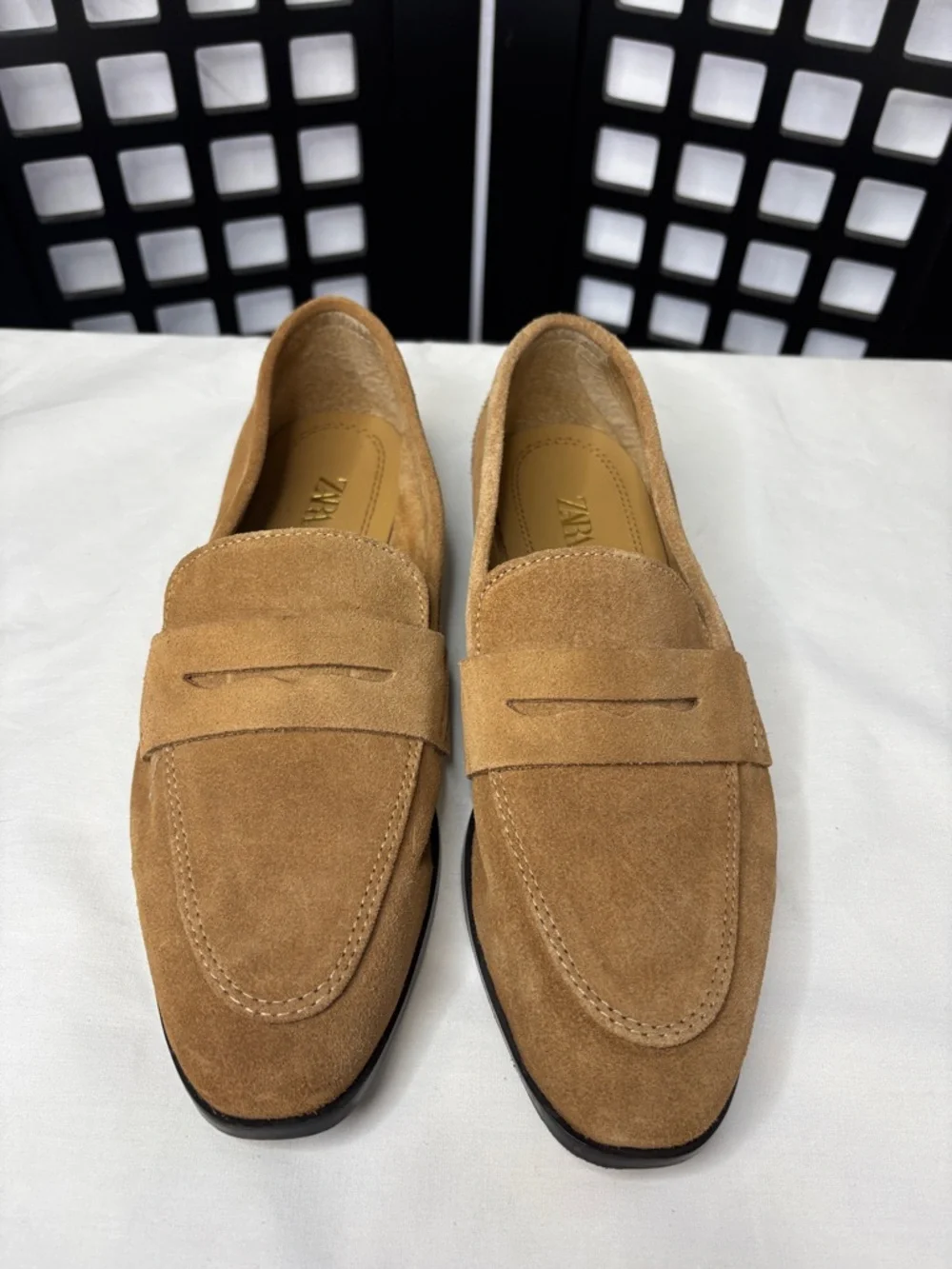 🤎 Zara Suede Penny Loafers Women's 5.5 Camel Beige Slip On Flats 🤎 - Picture 2 of 11